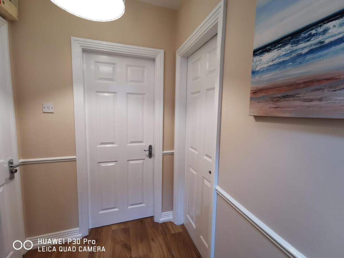 Apartment Very 1bed New Refurbish *