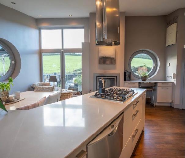 Villa Luxurious South
