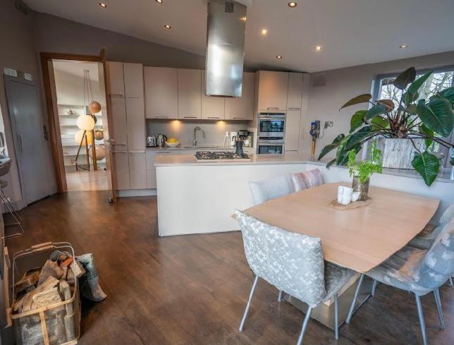Luxurious South * Dublin