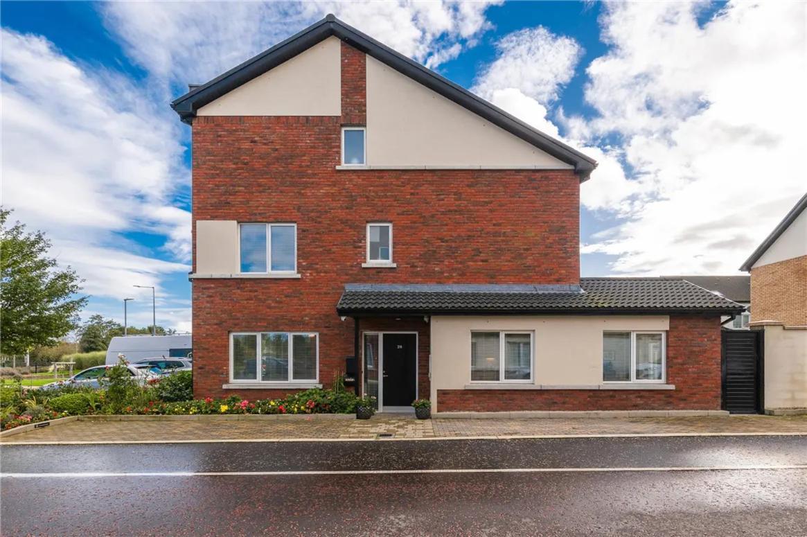 Pvt With Direct Train To Center 25 Mins * Dublin