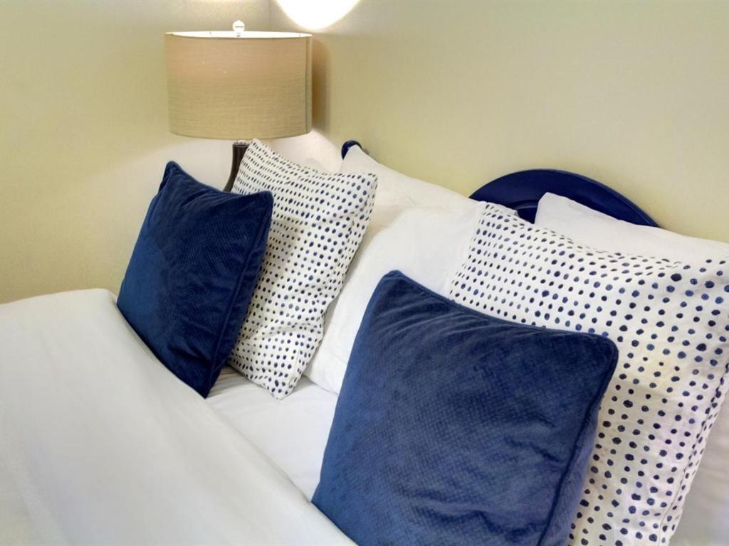 Avoca House Bed & Breakfast
