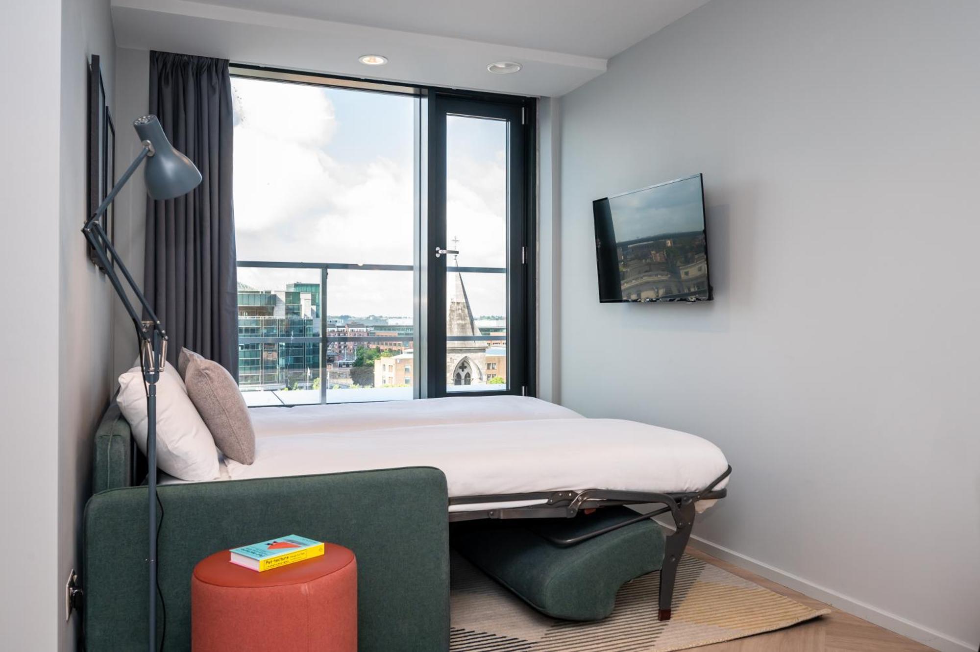 Staycity Quay Aparthotel 4*