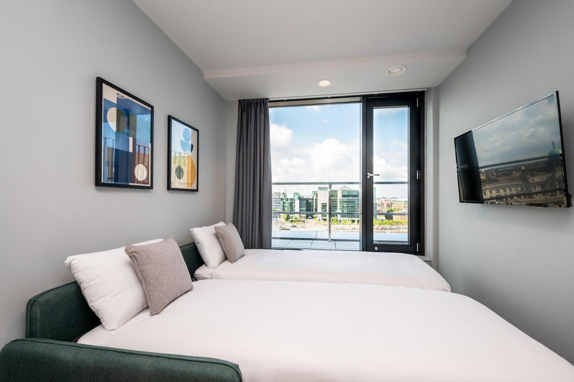 Staycity Quay Aparthotel