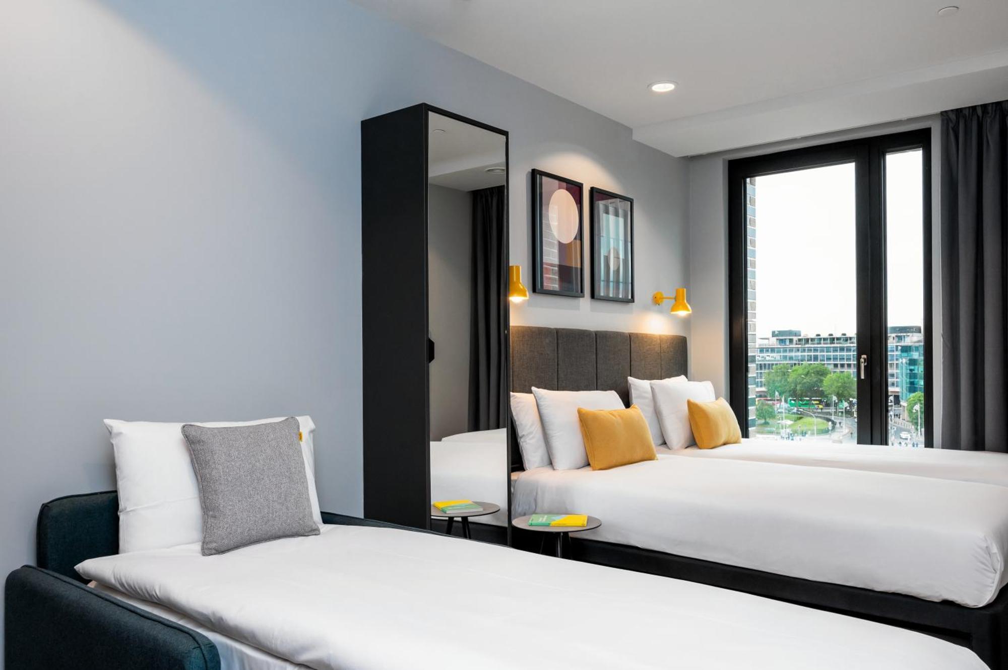 Aparthotel Staycity Quay