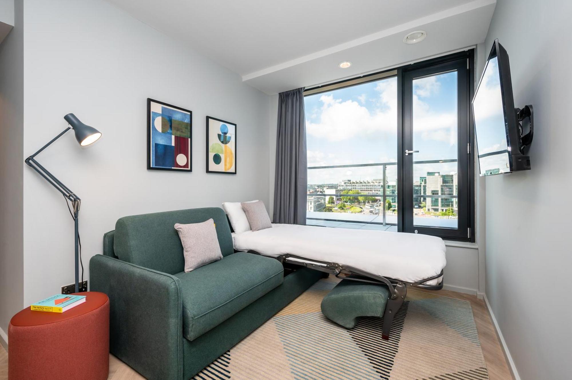 Staycity Quay Aparthotel 4*
