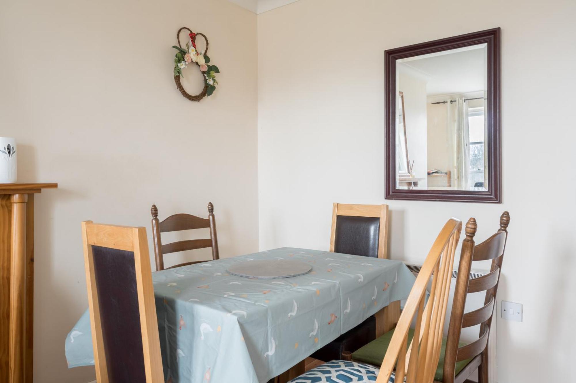 2bd Flat In Heart Of Apartment Dublin