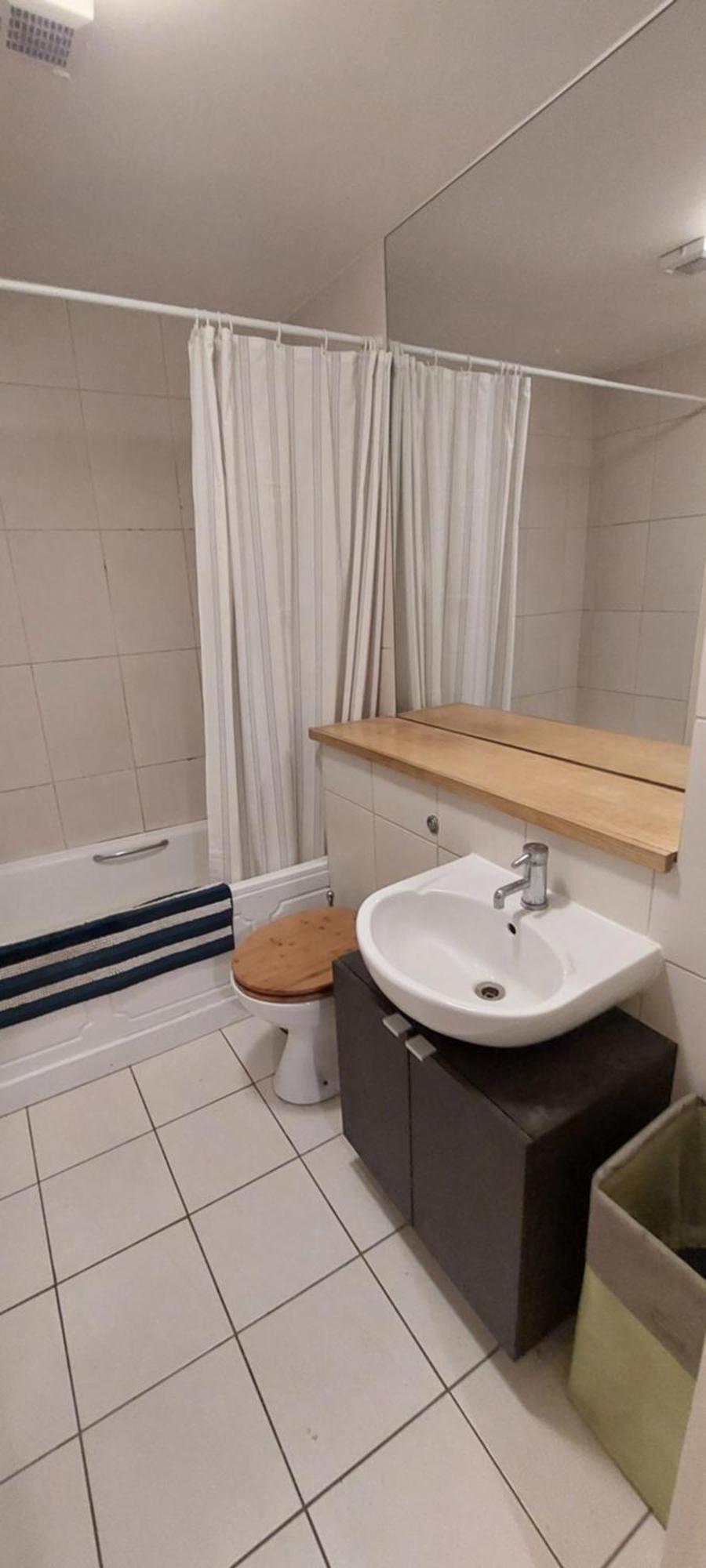 Spacious Riverside 1bd In Bustling Village Apartment Dublin