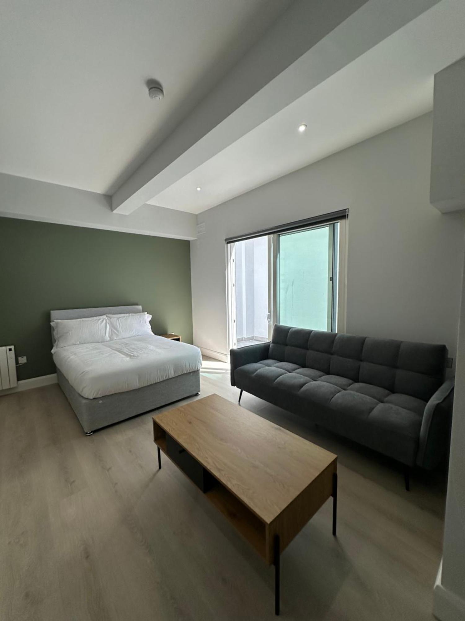Apartment Perfect Central Studio With Outdoor Patio