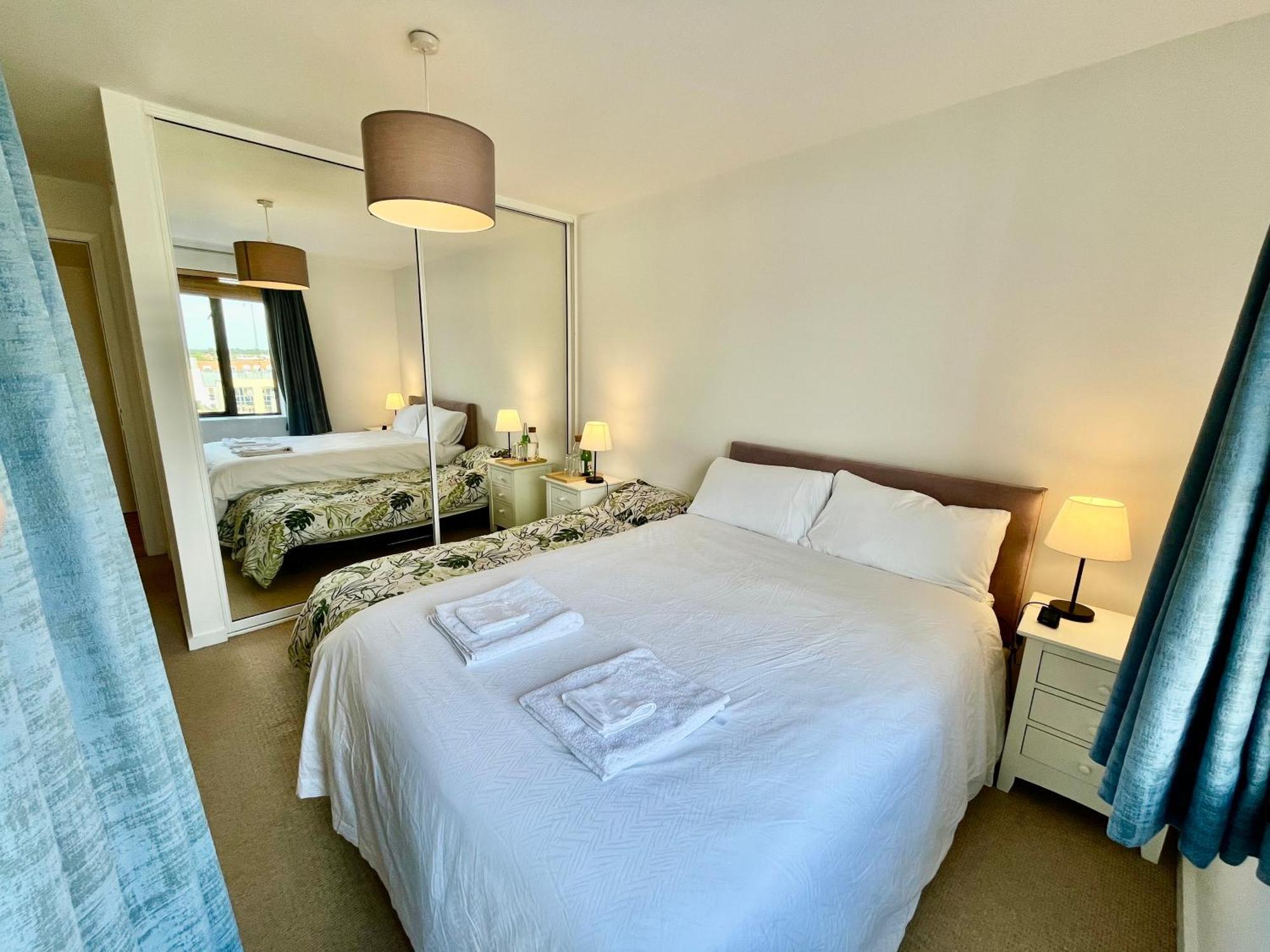 Homestay En-suite With Double And Single Bed Dublin