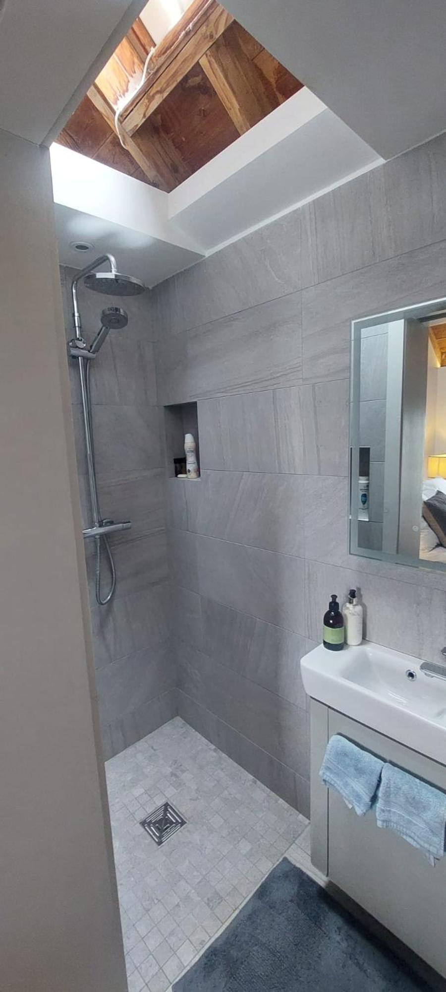 Sophisticated Seafront 3bd Suntrap Landscaped Yard Apartment Dublin