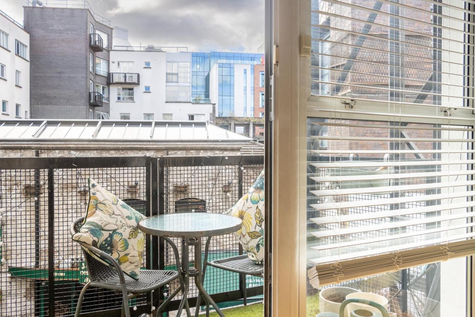 Guestready - Modern Near Jameson Distillery