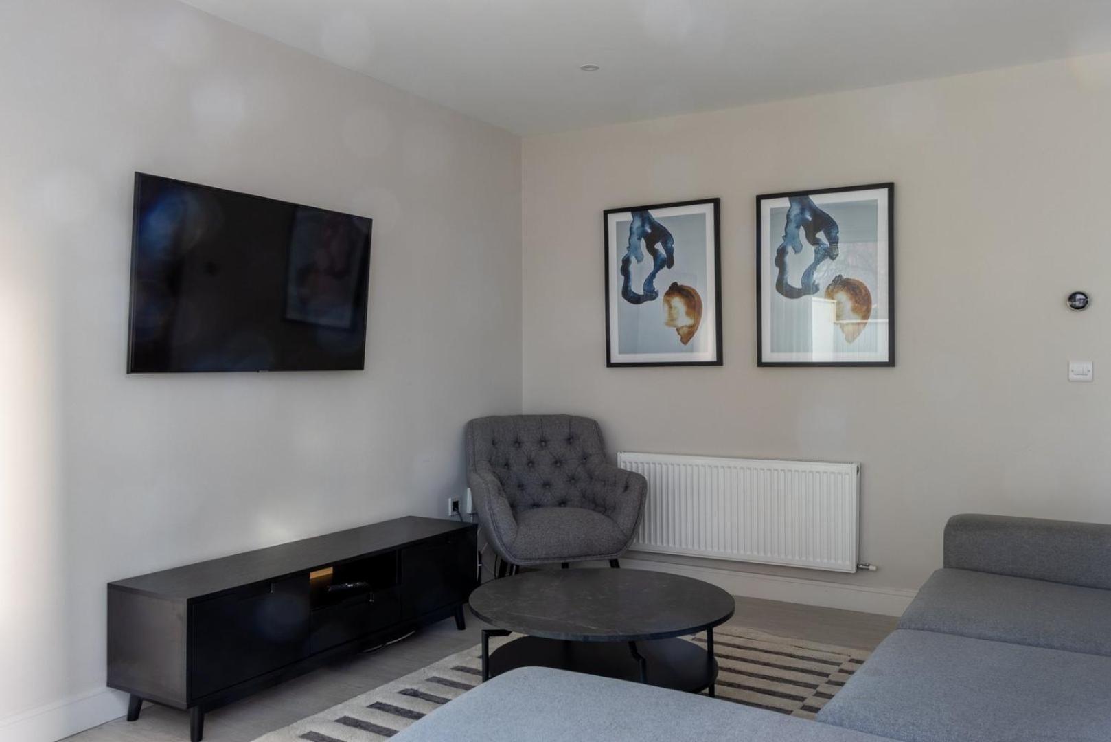 Apartment Guestready - Contemporary In Dublin