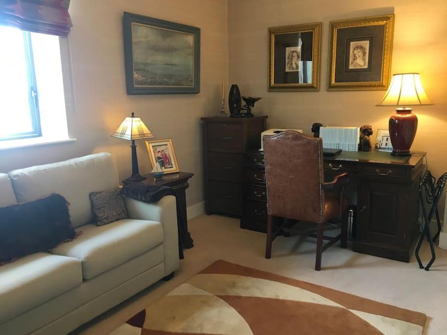Seaview Luxury Penthouse Sleeps 6 Apartment Dublin