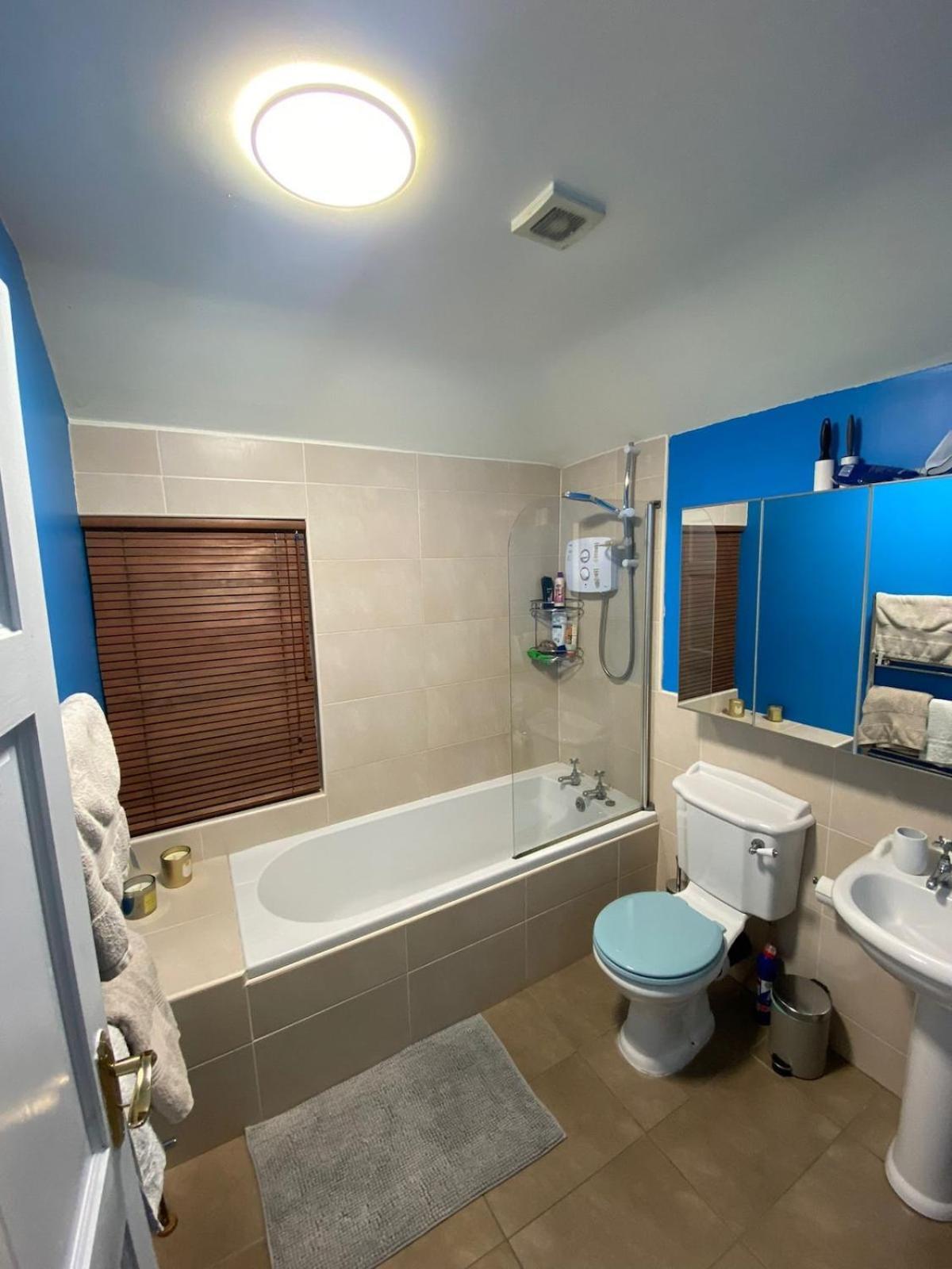 Villa Spacious House In