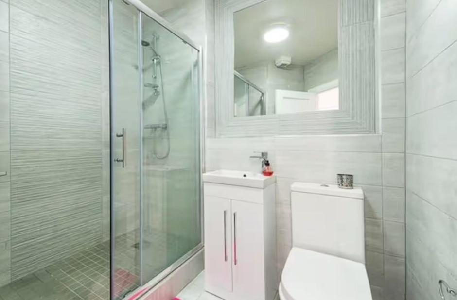 Homestay Beautiful Apartment!