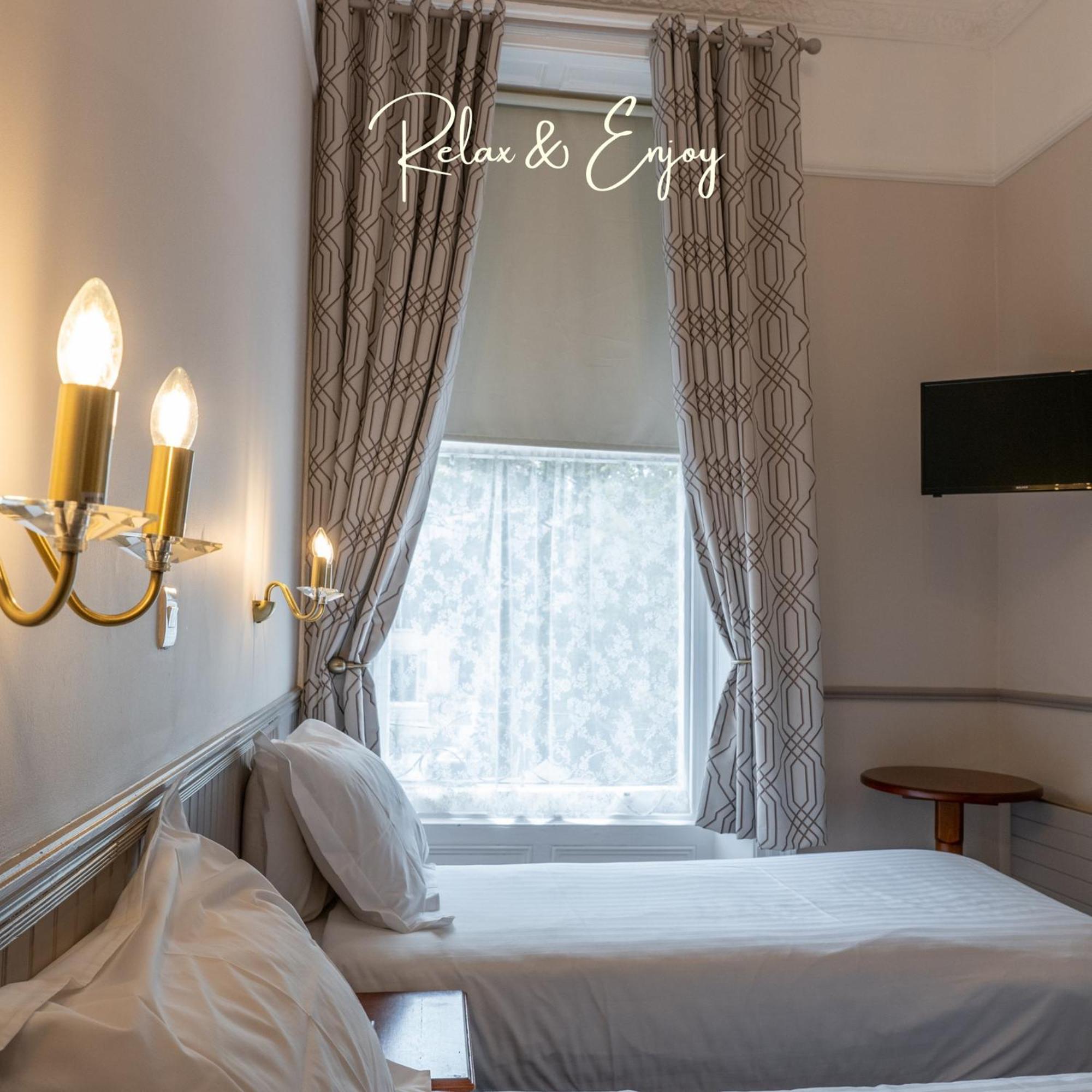 The Lansdowne Hotel 3*
