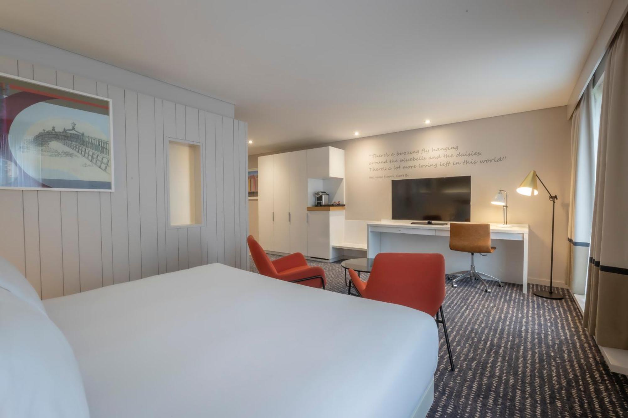The Morrison Dublin, Curio Collection By Hilton 5*