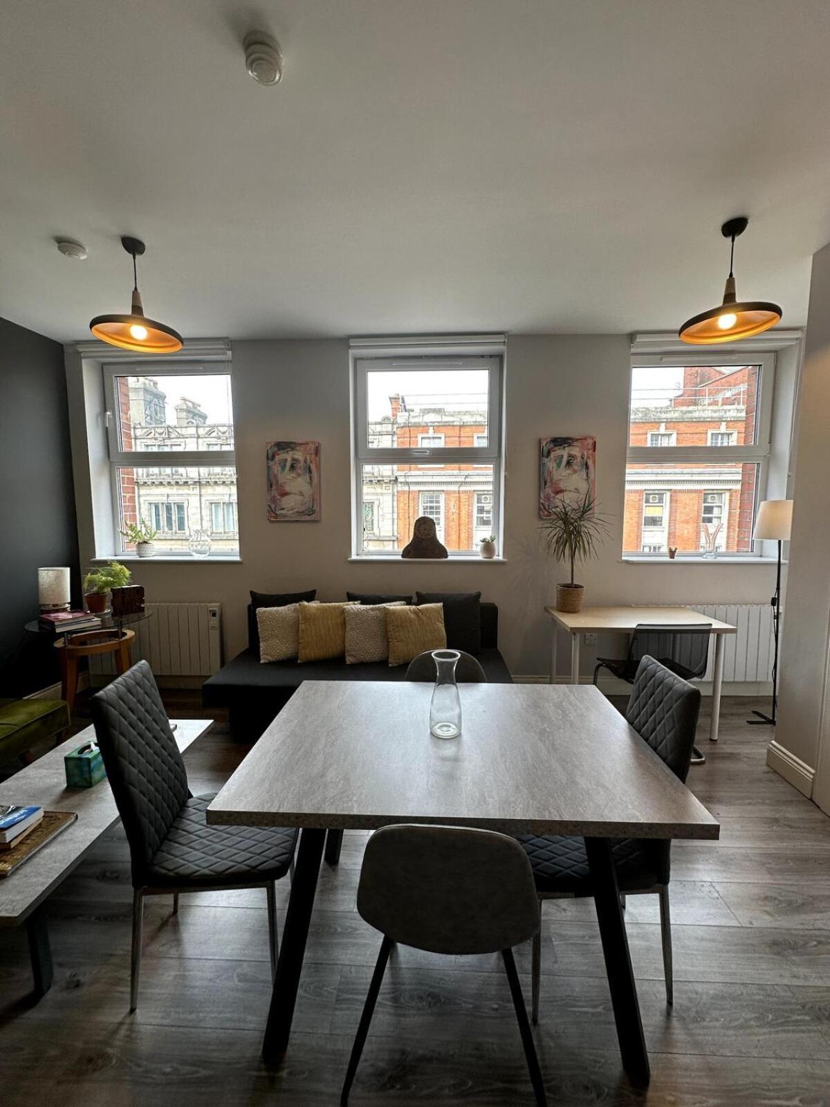Apartment Citycenter 3 Bedroom Sercox *