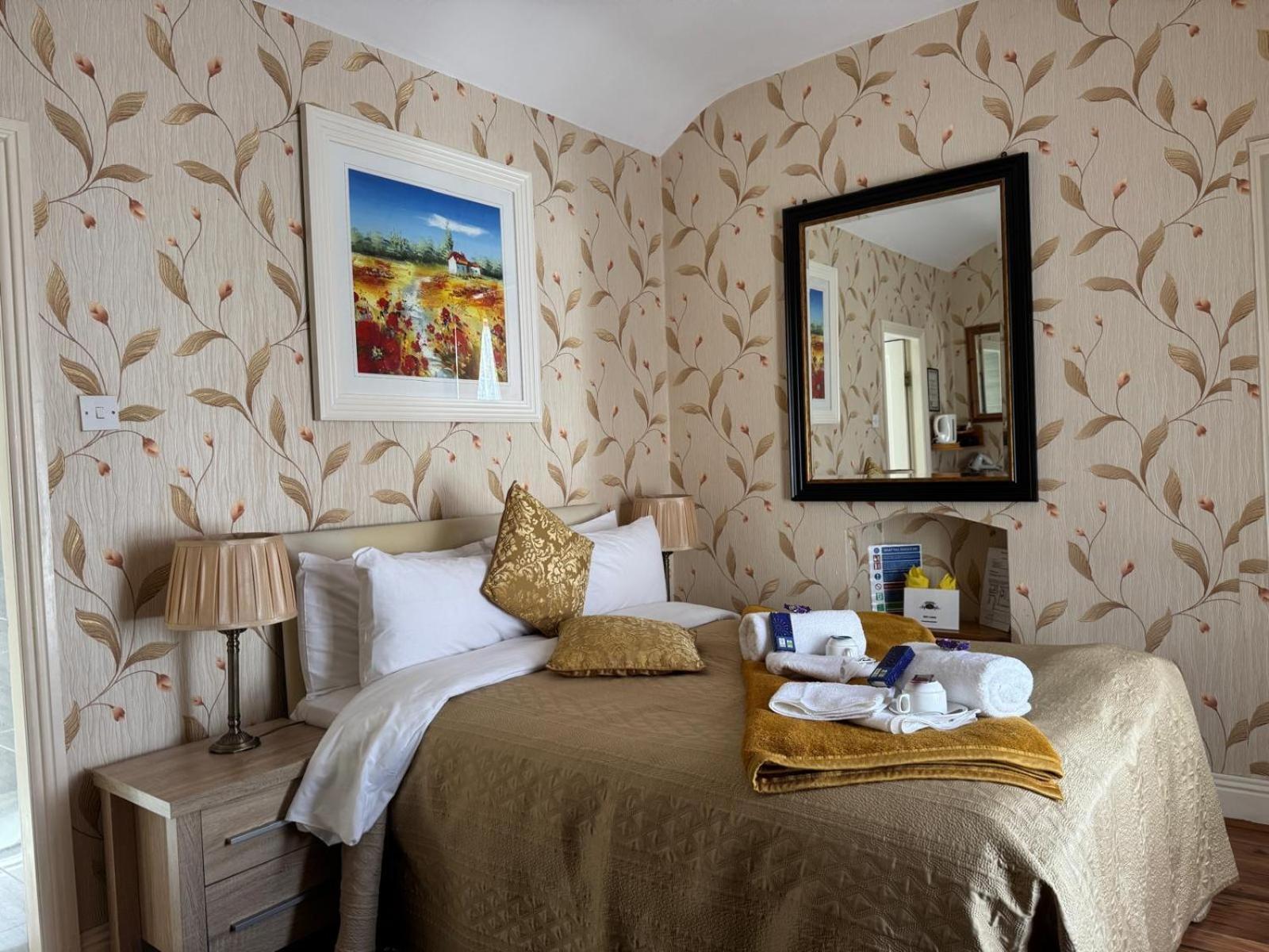 Donnybrook Hall Guest house