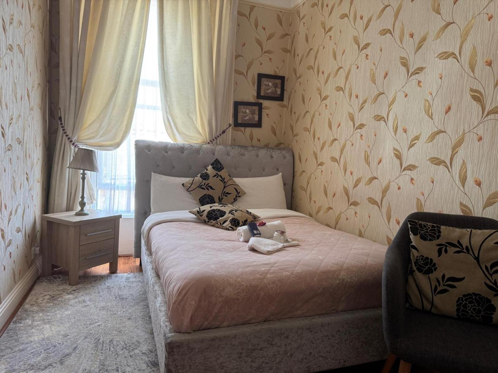 Donnybrook Hall Guest house