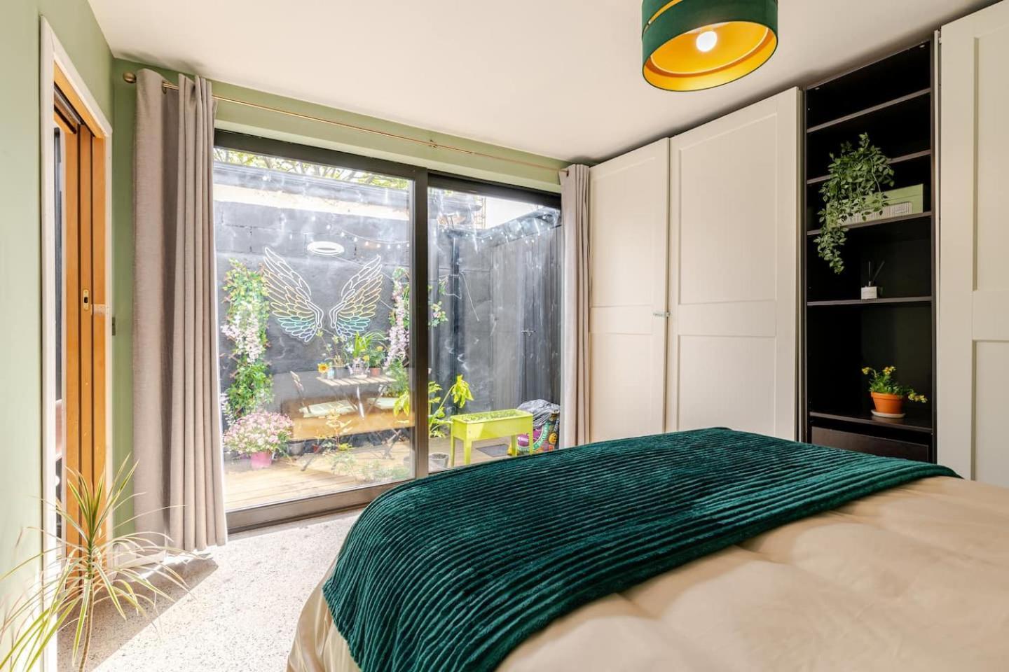 Citycenter 3 Bedroom Sercox Apartment *