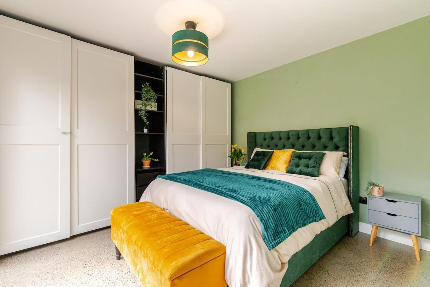 Citycenter 3 Bedroom Sercox Apartment *