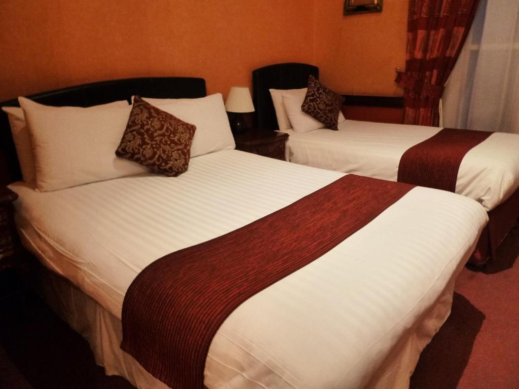 Hotel Russell Court