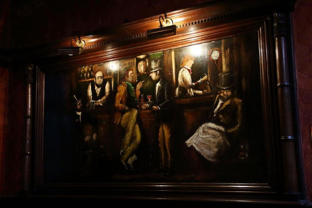 O'neills Victorian Pub & Townhouse Dublin