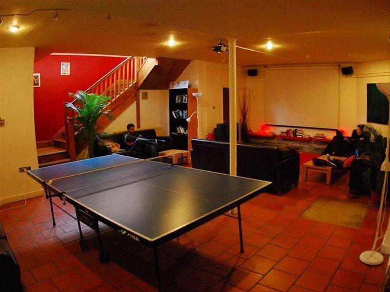 Hostel Avalon House