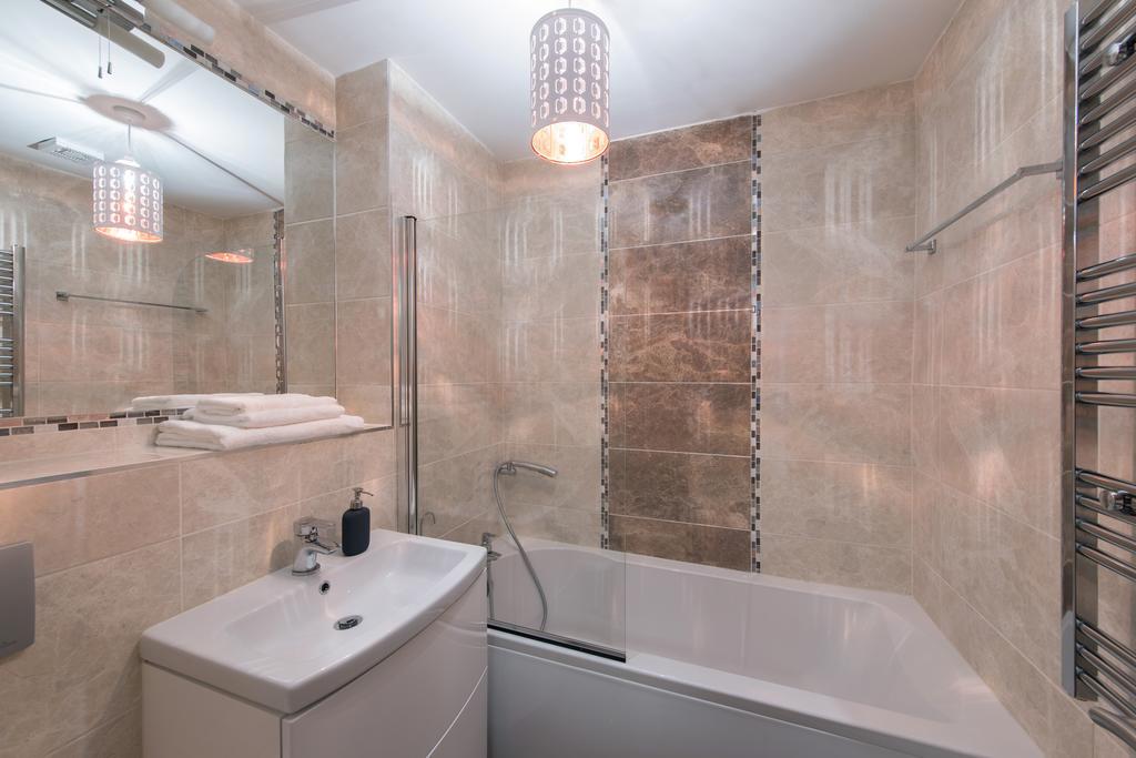 Apartment Spacious 2-bedroom Near O'connell St *