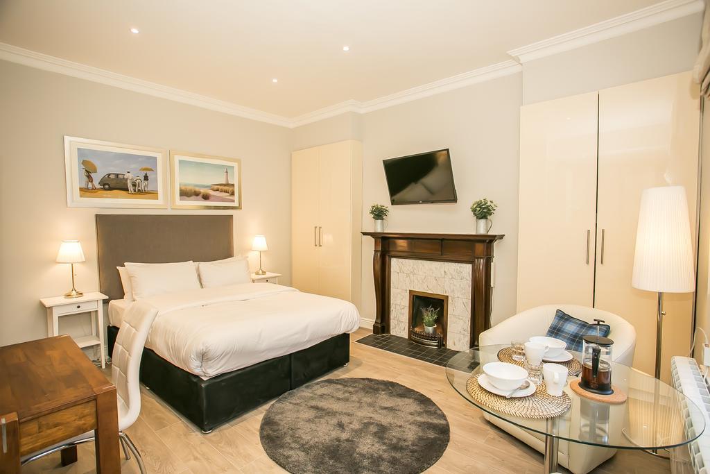 Apartment Grand Canal District Dublin