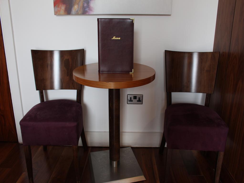 The Lombard Townhouse Guest house