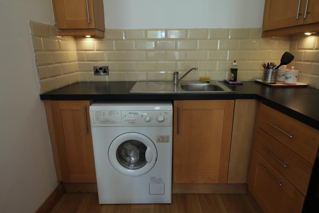 Apartment Ifsc Self Catering
