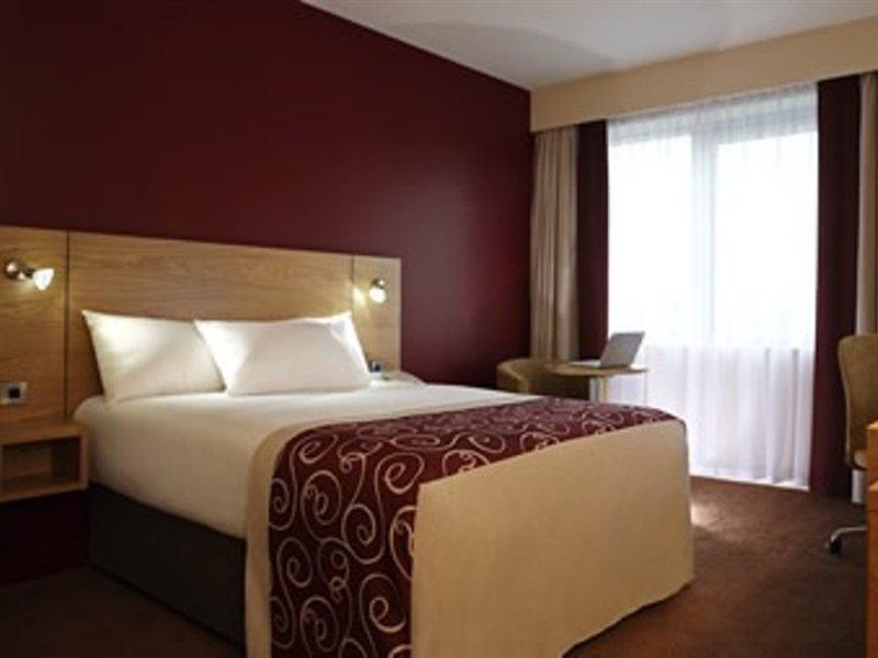 Hotel Leonardo Christchurch - Formerly Jurys 4*