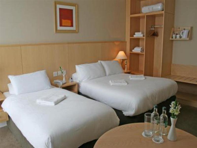 Hotel Travelodge Dublin Airport South 3*