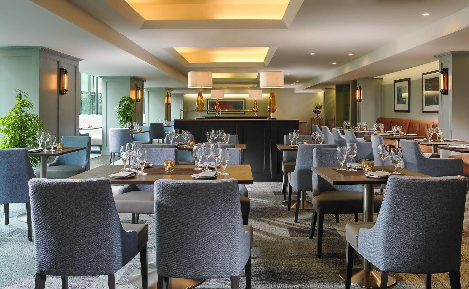 Hotel Mespil 4*