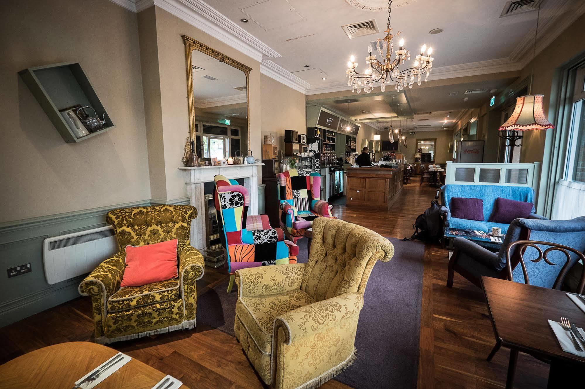Arthaus Hotel 4*