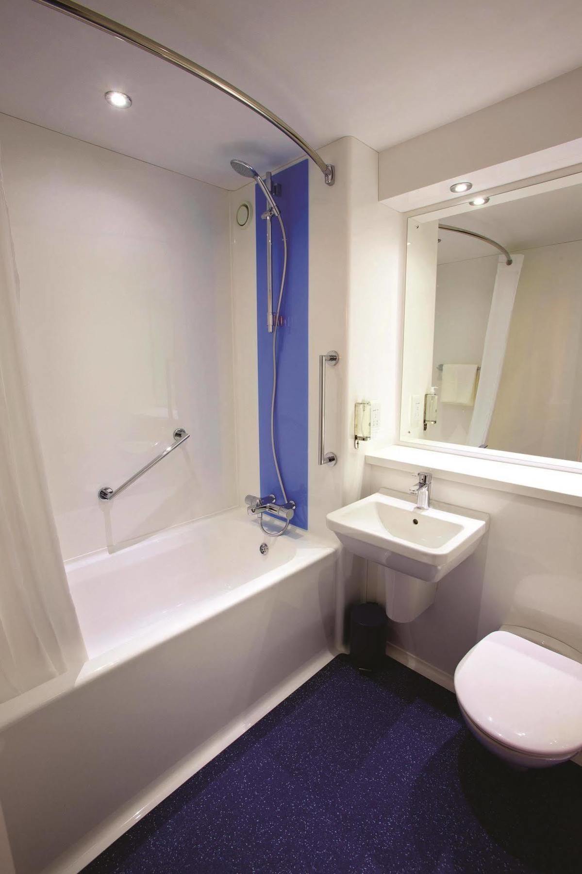 Arthaus Hotel 4*