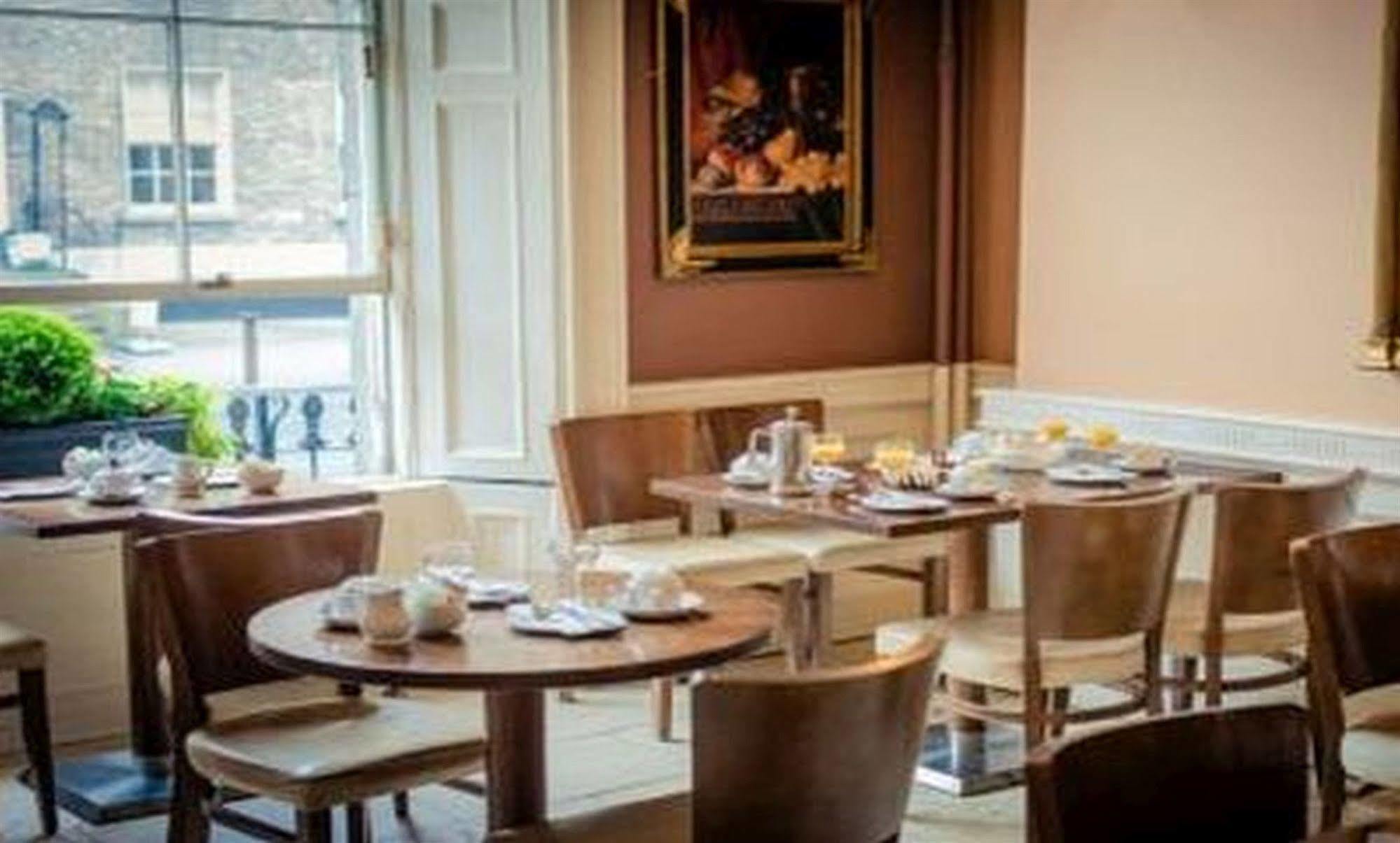 Hotel Albany House 3*