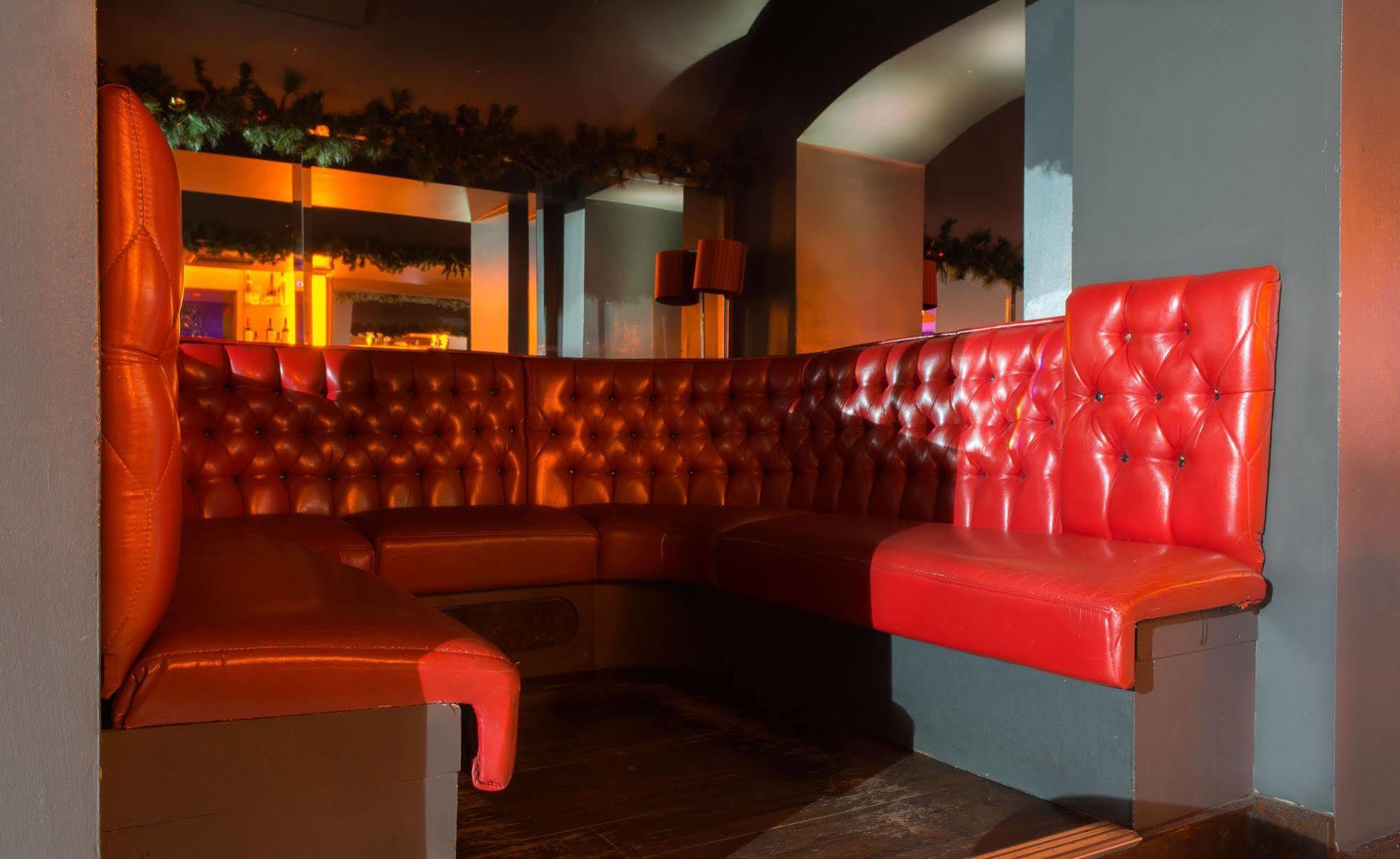 Russell Court Hotel 3*