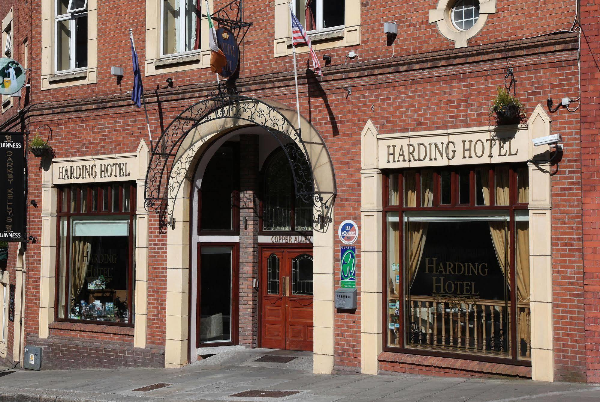Hotel Harding