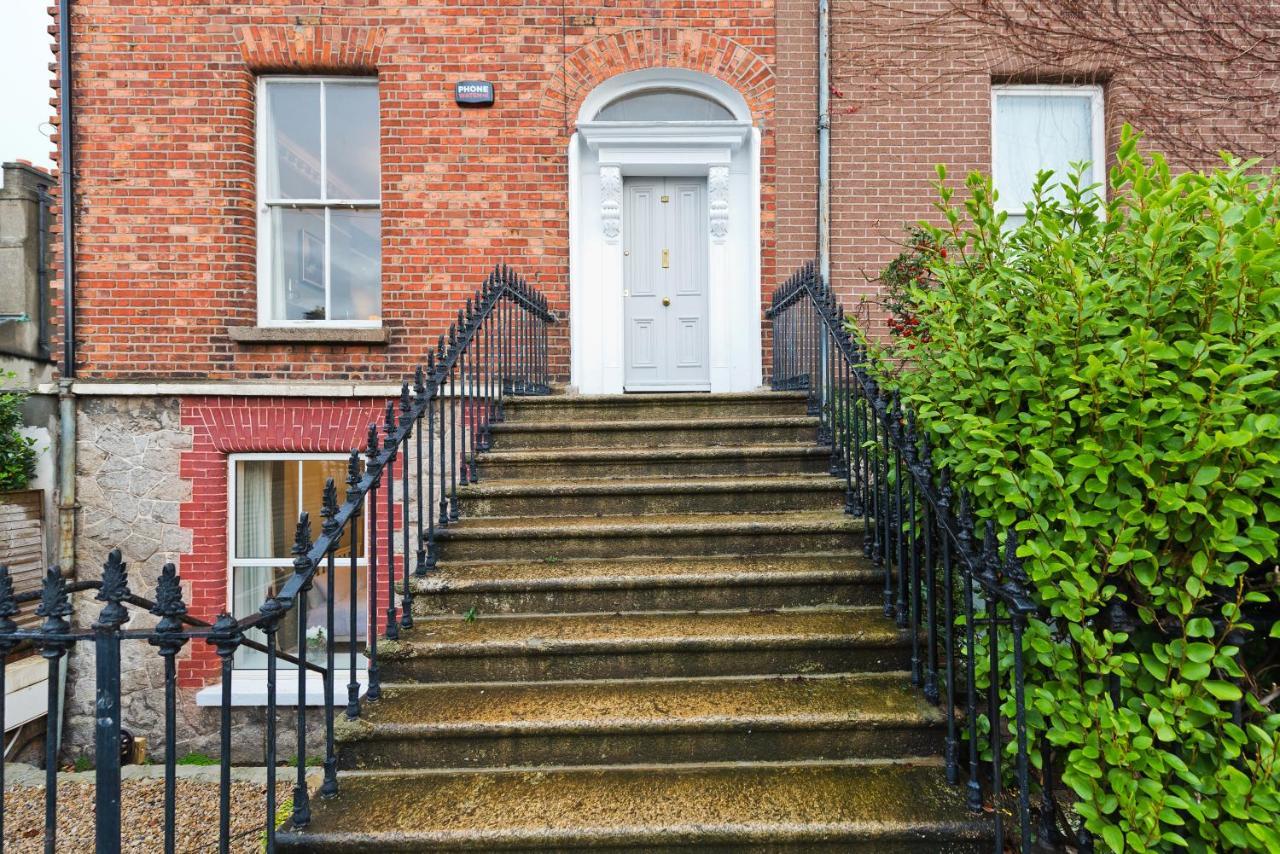 The George Bernard Shaw * Dublin