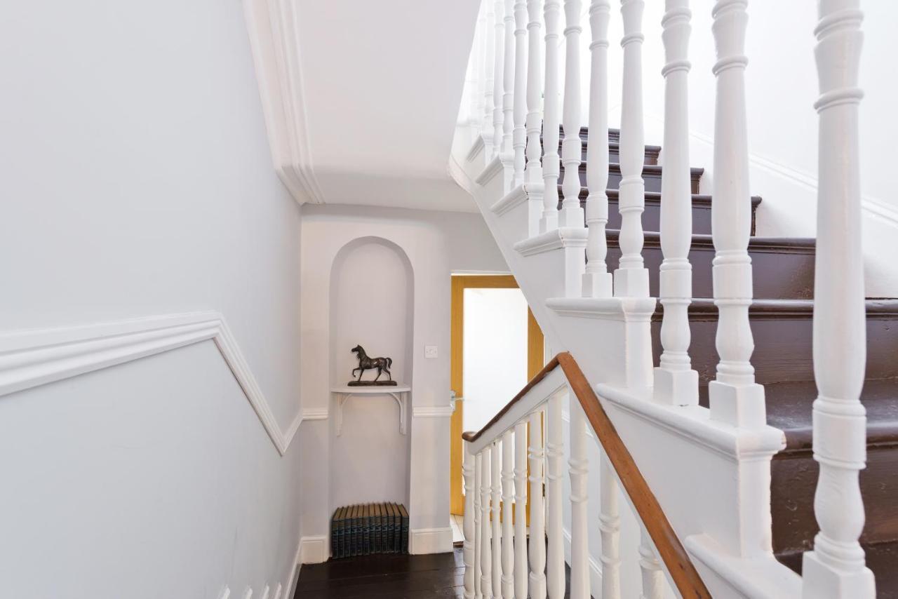 The George Bernard Shaw Apartment