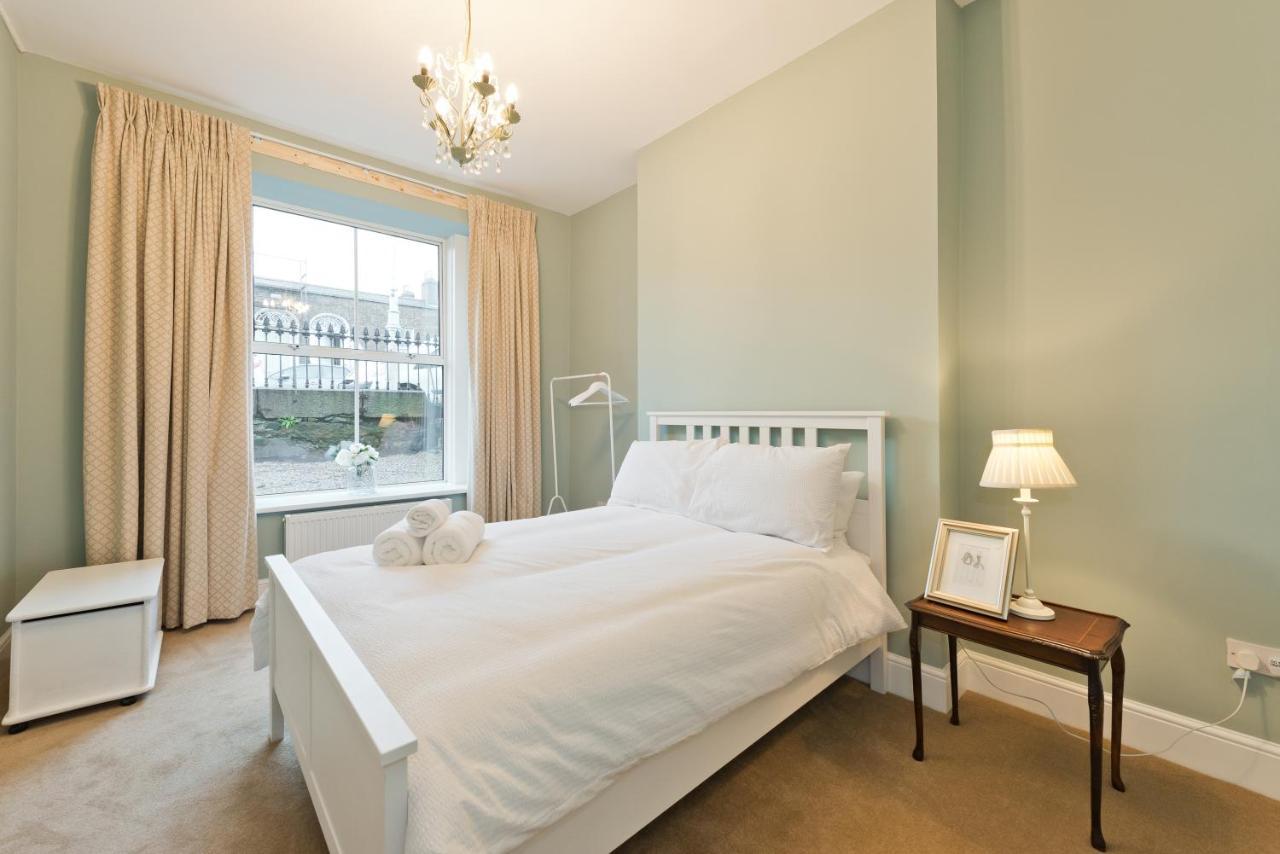 The George Bernard Shaw Apartment *