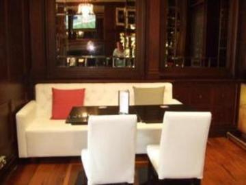 Russell Court Hotel