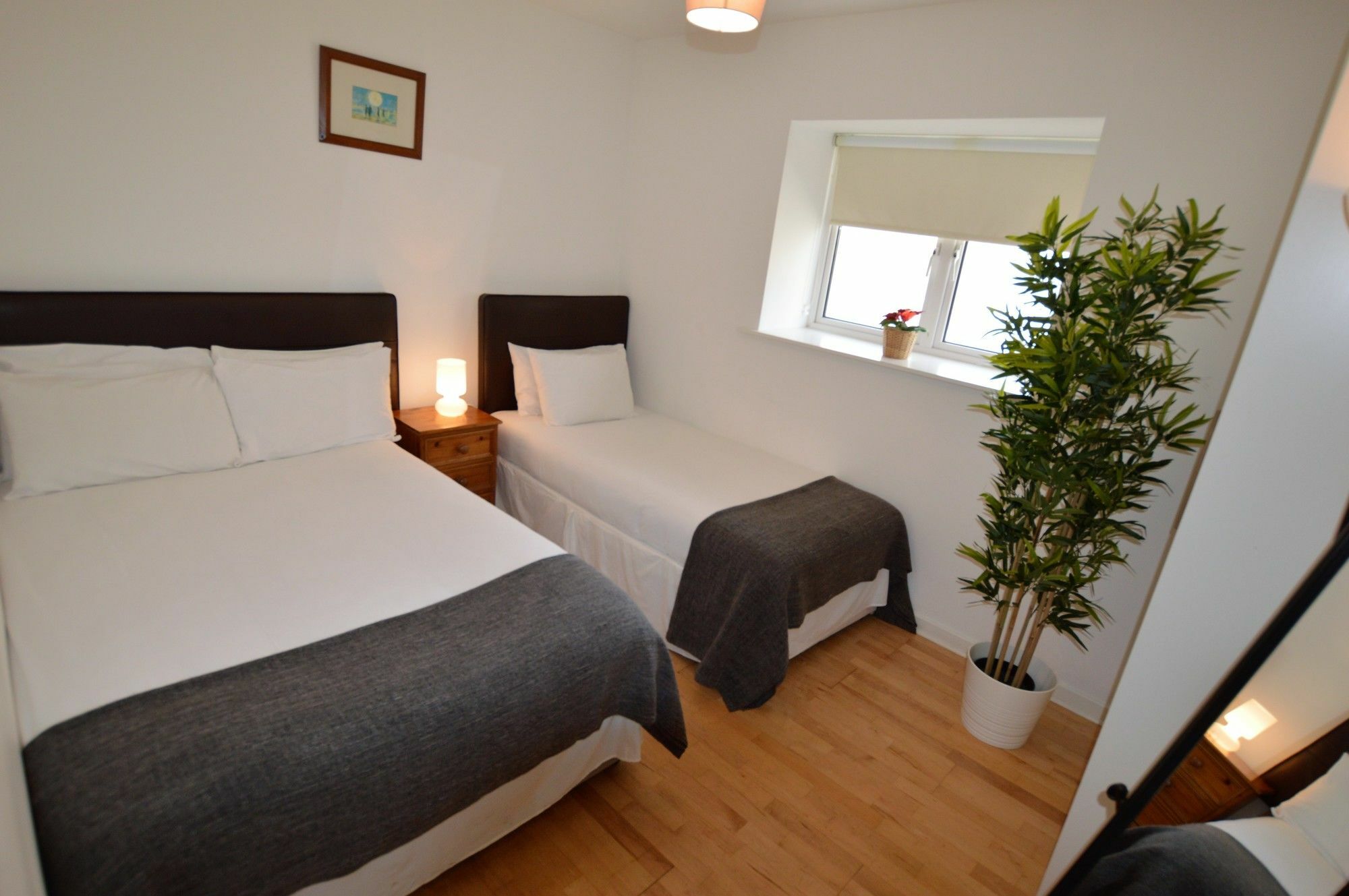 Metrostays - Stephen's 7-2 Apartment