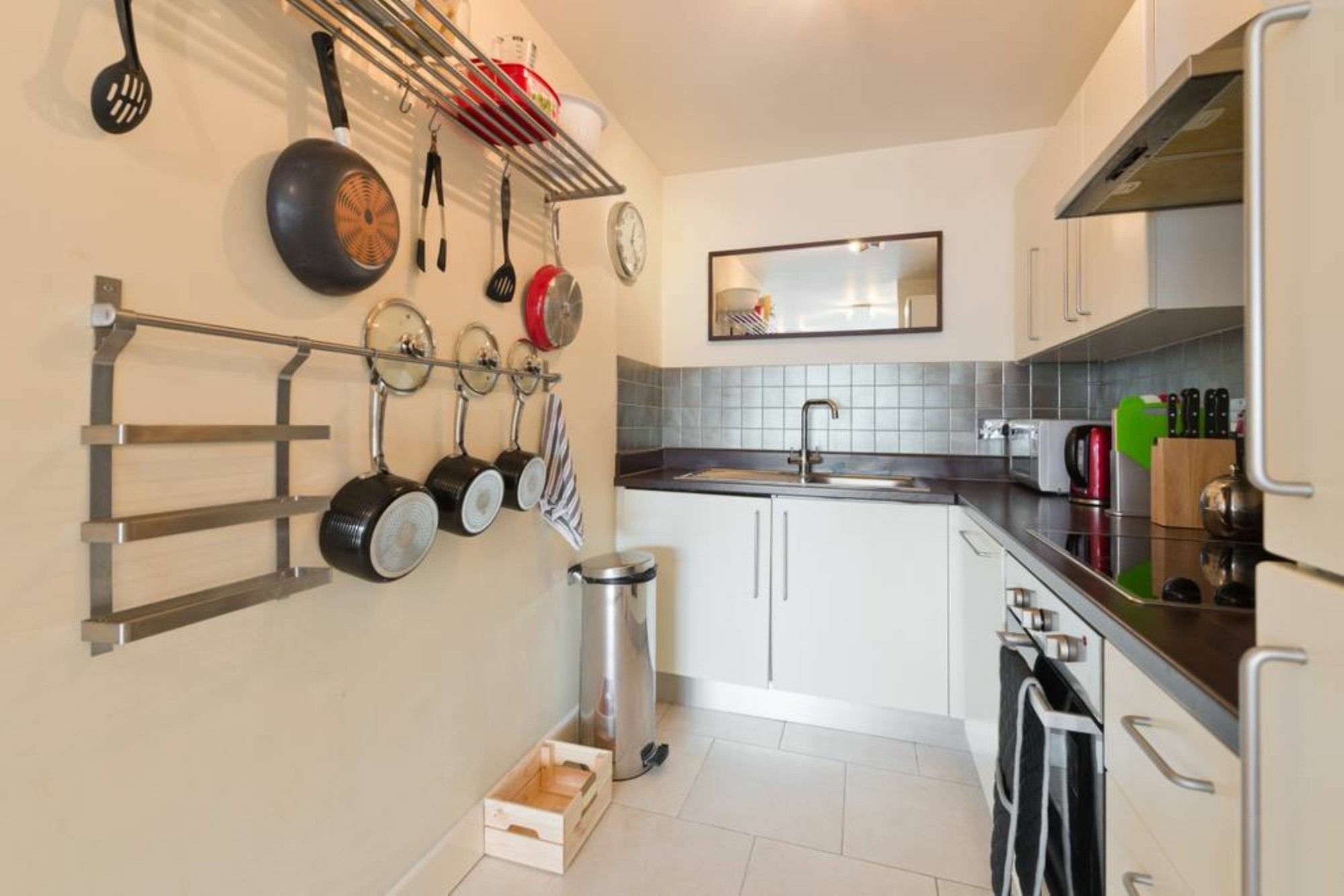 Spacious Dual-aspect 2 Bedroom * Dublin