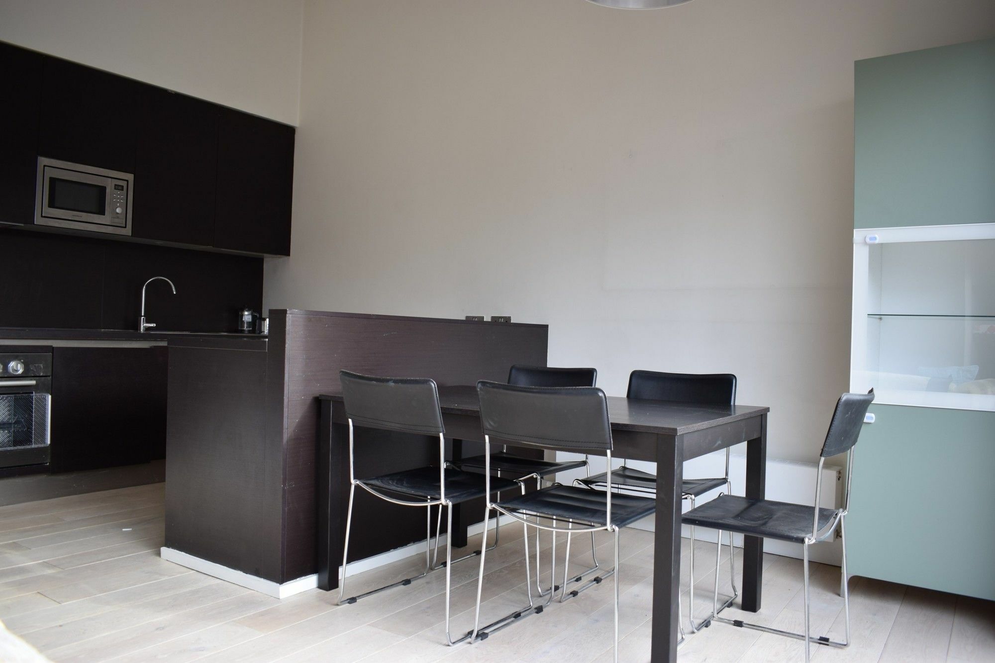 2 Bedroom With Private Patio Apartment