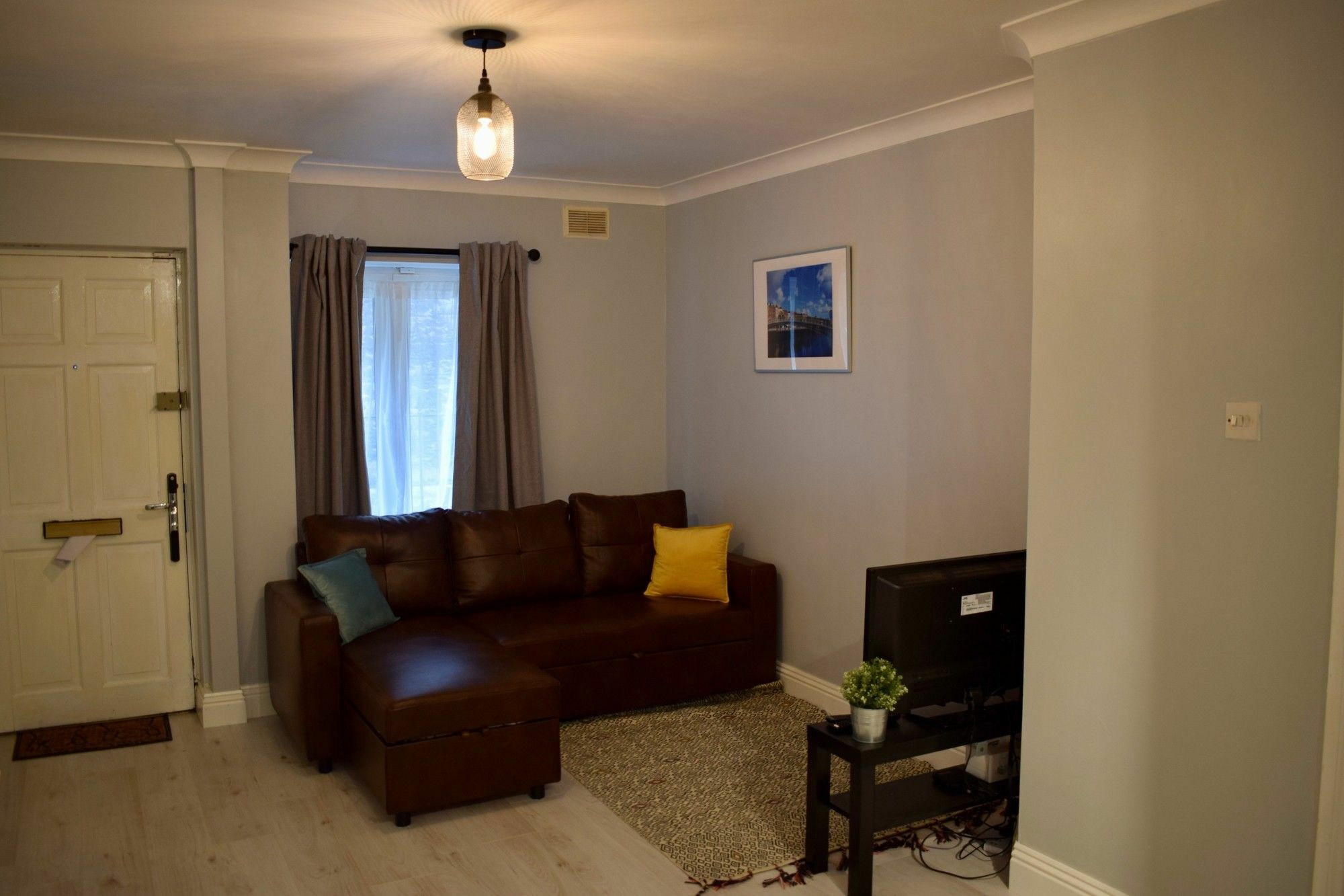 Apartment Modern One Bedroom Flat In Dublin