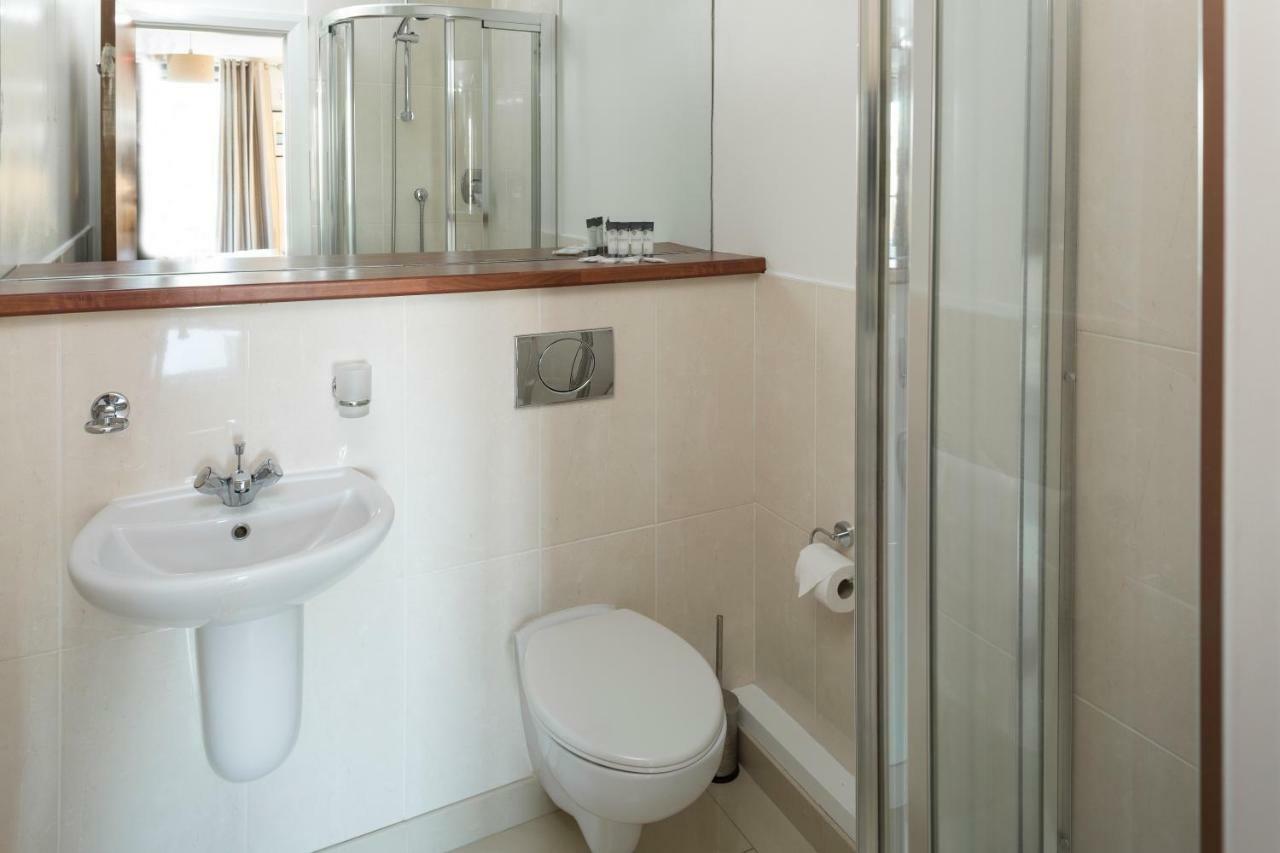 Luxury Ivy Exchange Apartment *
